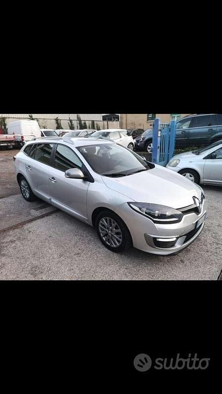 Usata Renault Mégane GrandTour 110 CV (80 kW) 2014 Grigio Station wagon