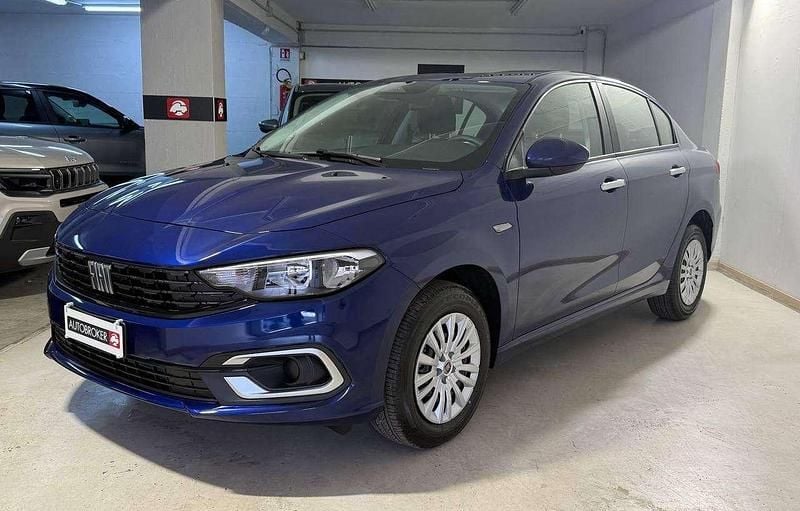 Blu Nuova 2025 Fiat Tipo S Tre volumi | 16.790 € (Buon prezzo) - Immagine 1/4