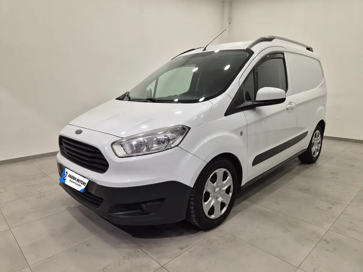 Usado Ford Tourneo Courier 75 CV (55 kW) 2017 Monovolumen