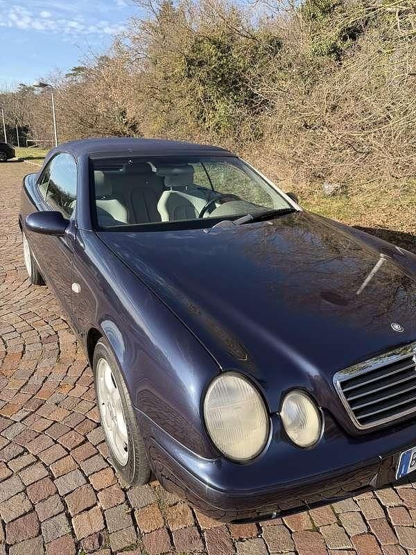 Usata 1999 Mercedes CLK200 Elegance Cabrio | 6400 € (Buon prezzo) - Immagine 1/4