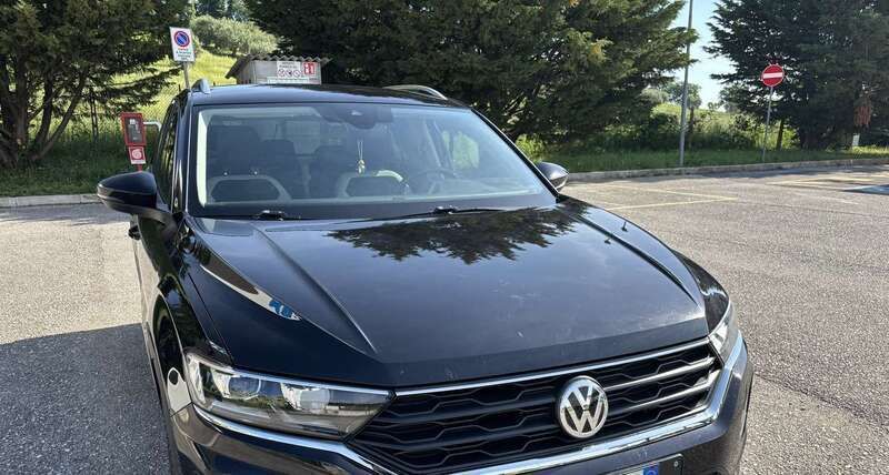Nero Usata 2018 VW T-Roc Advance SUV | 21.500 € (Cara) - Immagine 1/4
