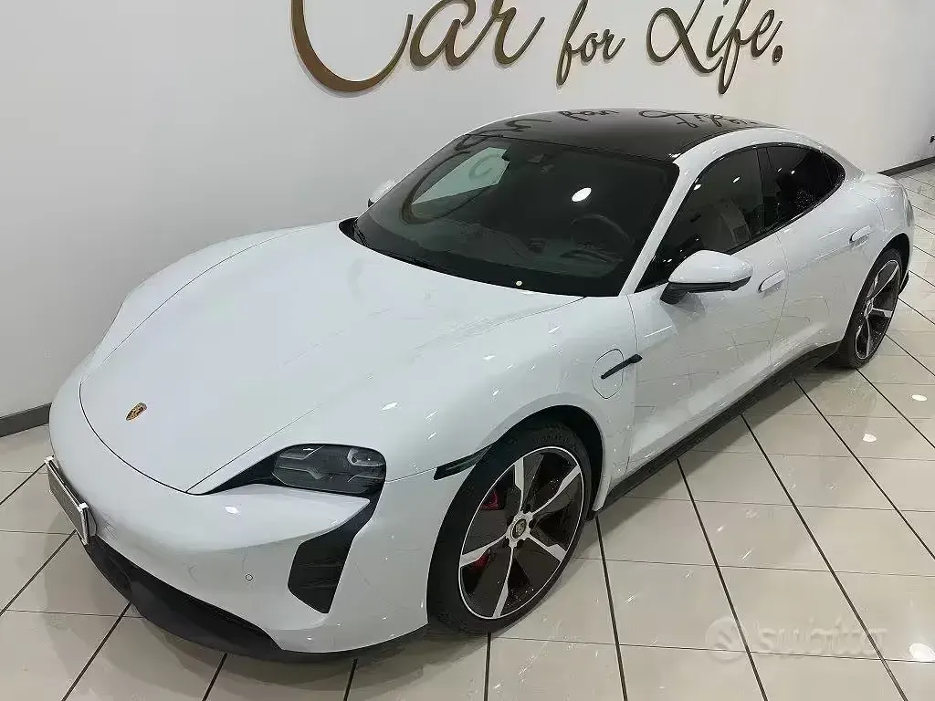 Usata Porsche Taycan Performance Package 139 kW (190 CV) 2020 Bianco Berlina