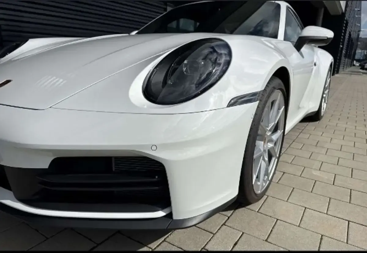 Usata Porsche 911 Carrera 394 CV (289 kW) 2024 Bianco Coupé