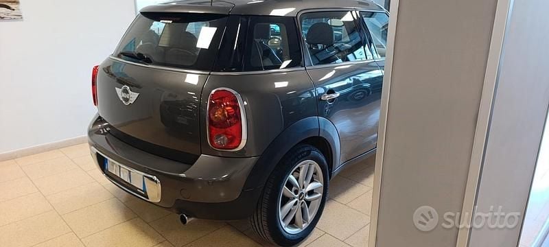 Usata Mini Cooper D Countryman 111 CV (81 kW) 2014 Grigio SUV