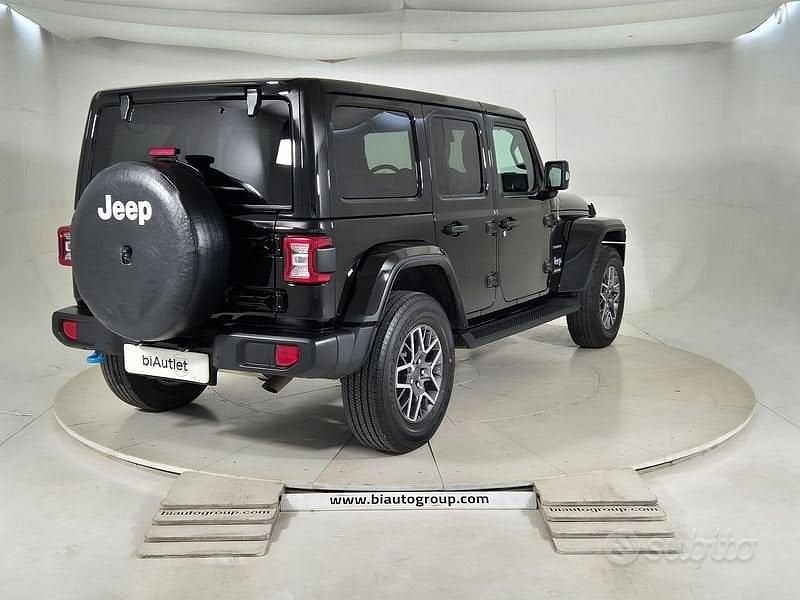 Usata Jeep Wrangler Sahara 379 CV (278 kW) 2022 Nero SUV