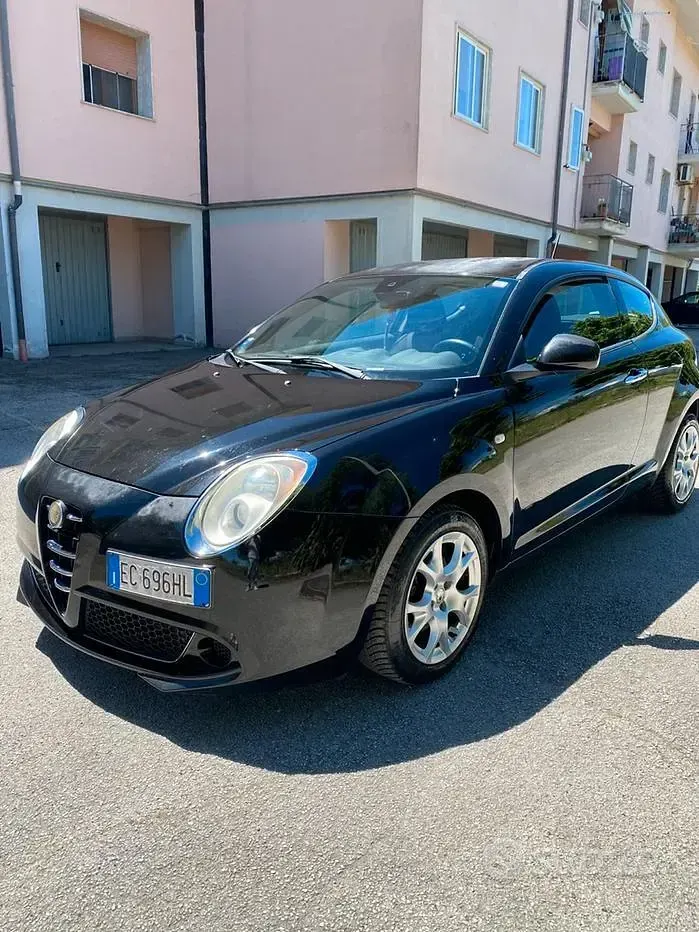 Usata Alfa Romeo MiTo 120 CV (88 kW) 2010 Nero Utilitaria