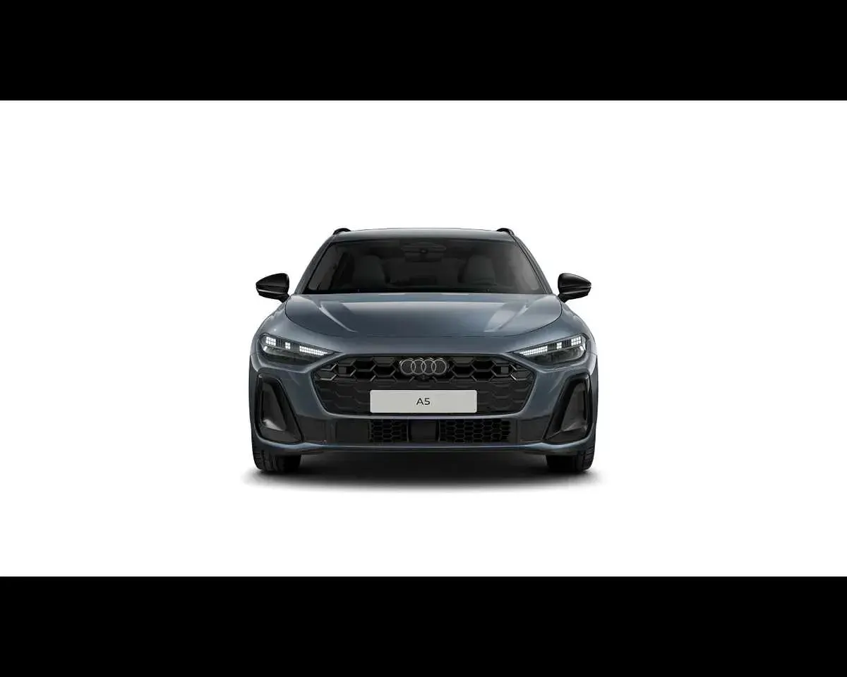 Nuova Audi A5 S-Line 204 CV (150 kW) 2026 Blu orizzonte metallizzato Station wagon
