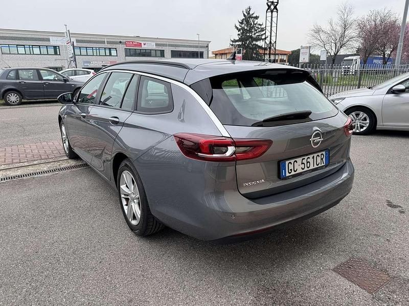 Usata Opel Insignia 136 CV (100 kW) 2020 Grigio Station wagon
