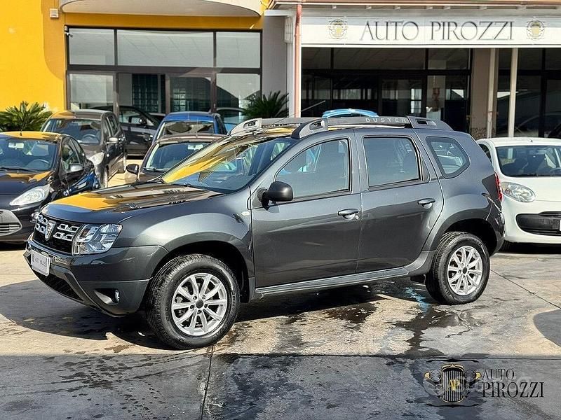 Usata Dacia Duster 110 CV (80 kW) 2016 Nero SUV