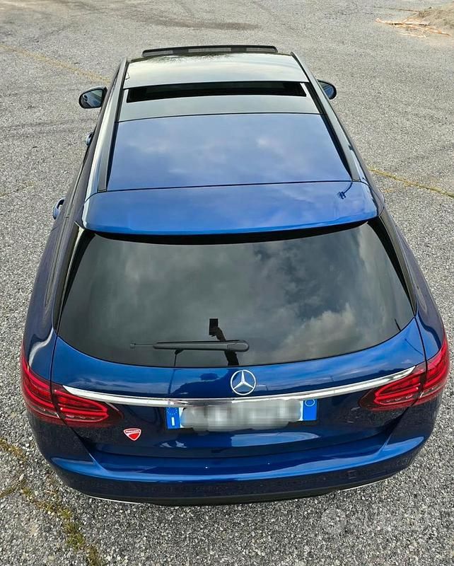 Usata Mercedes C220 Edition 194 CV (142 kW) 2020 Blu Station wagon