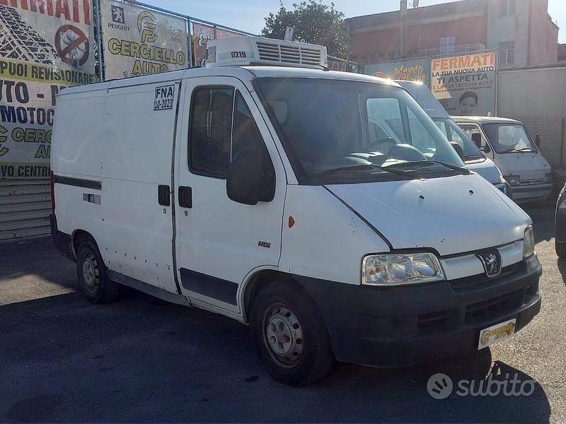 Usata Peugeot Boxer 128 CV (94 kW) 2005 Bianco metallizzato Furgone