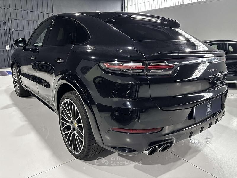 Usata Porsche Cayenne Coupe 340 CV (250 kW) 2021 Nero Coupé