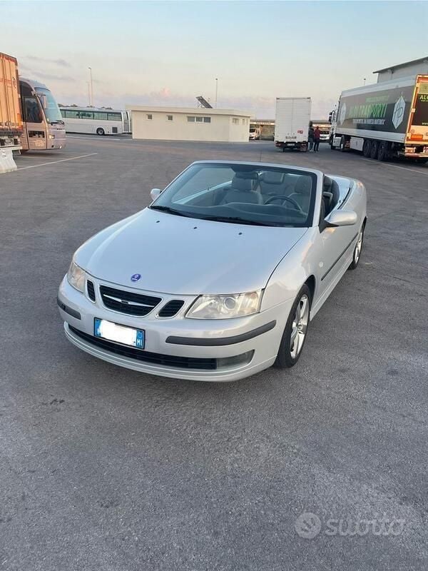 Grigio Usata 2006 Saab 9-3 Cabriolet Vector Cabrio | 8000 € (Ottimo prezzo) - Immagine 1/4