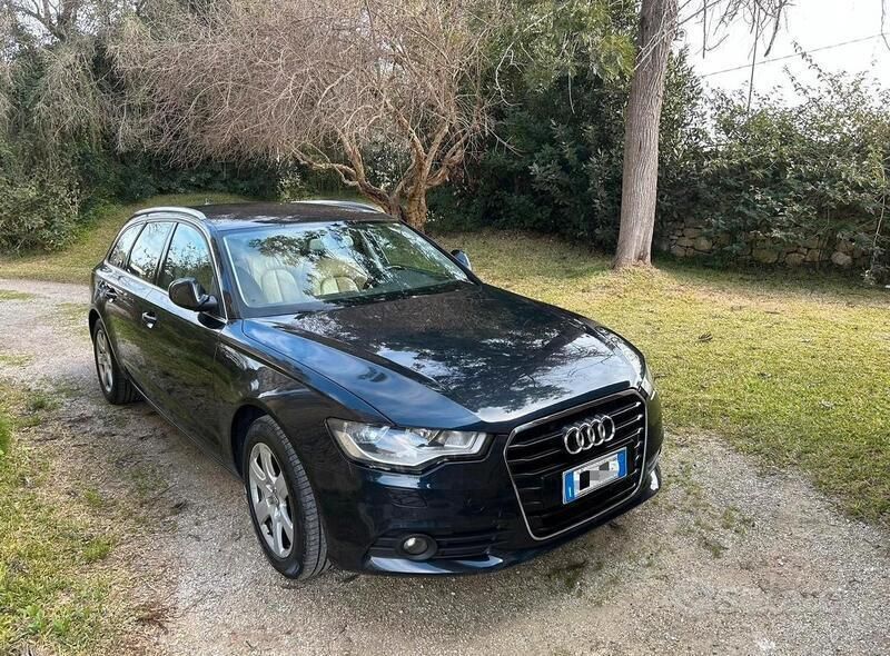 Usata Audi A6 177 CV (130 kW) 2013 Blu Station wagon