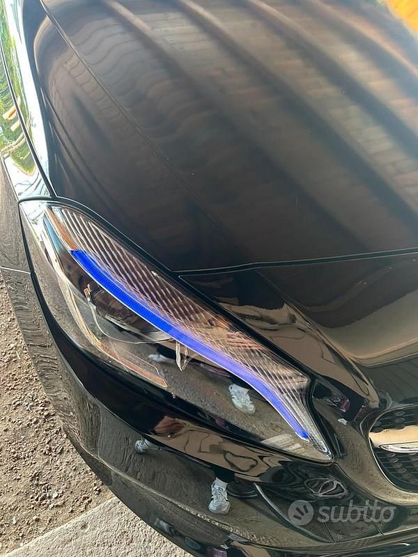 Usata Mercedes A200 136 CV (100 kW) 2017 Nero Berlina