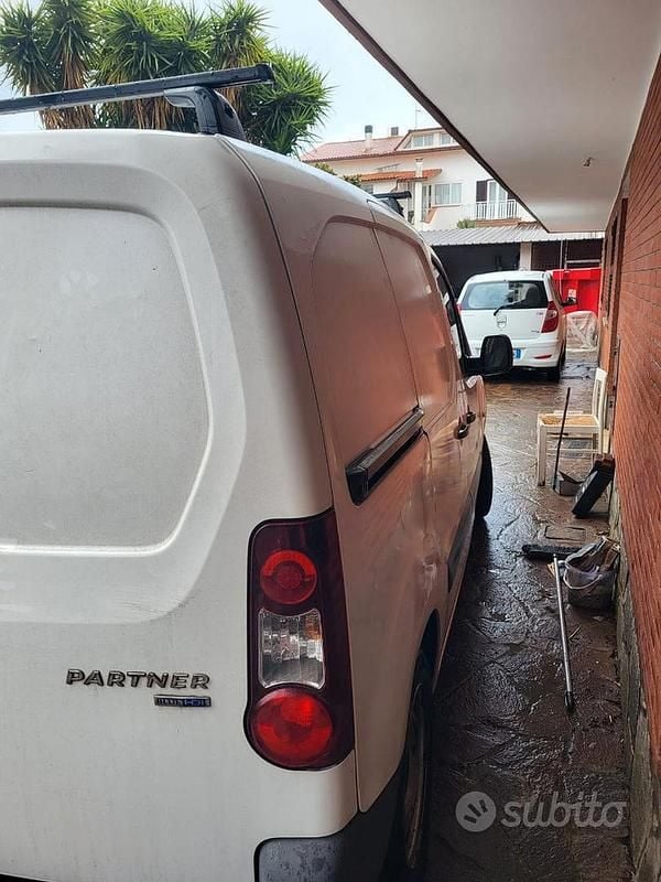 Usata Peugeot Partner 100 CV (73 kW) 2016 Bianco