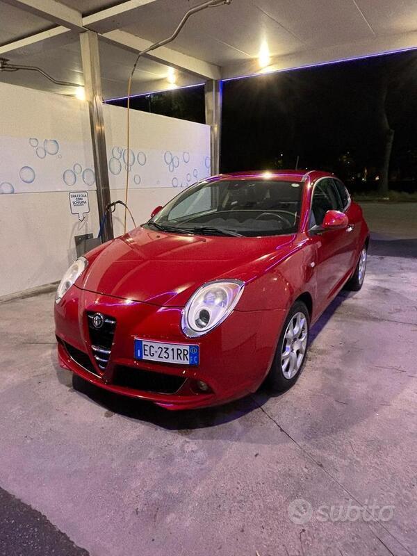 Usato 2011 Alfa Romeo MiTo 1.2 Diesel 95 CV (4.900 €)