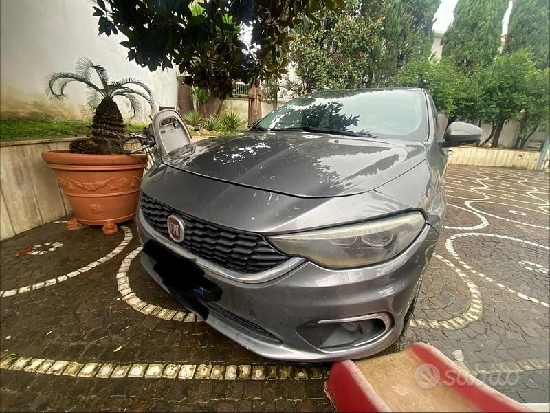 Usata Fiat Tipo 2016 Grigio Utilitaria