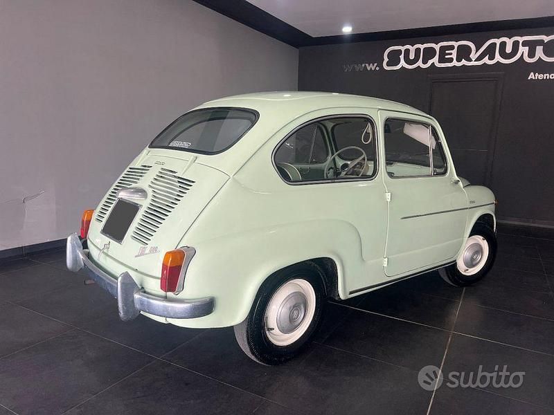 Usata Fiat 600D 33 CV (24 kW) 1960 Verde Utilitaria