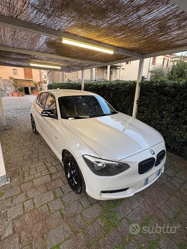 Usata BMW 116 116 CV (85 kW) 2011 Bianco Utilitaria
