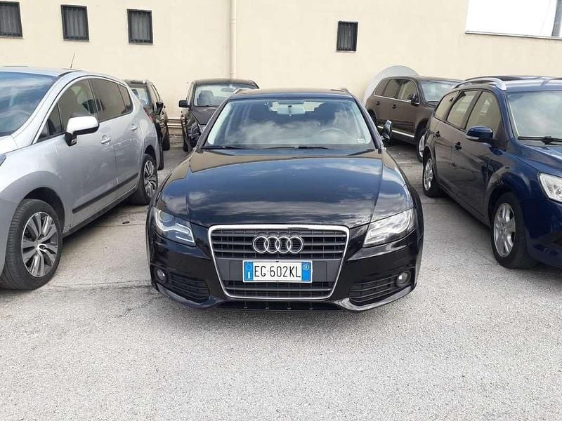 Nero Usata 2011 Audi A4 Ambiente Station wagon | 7000 € (Buon prezzo) - Immagine 1/4