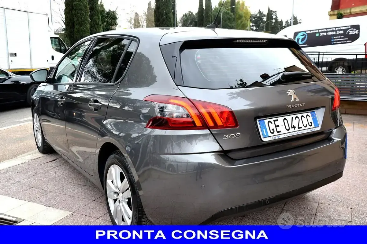 Usata Peugeot 308 Allure 131 CV (96 kW) 2021 Grigio Berlina