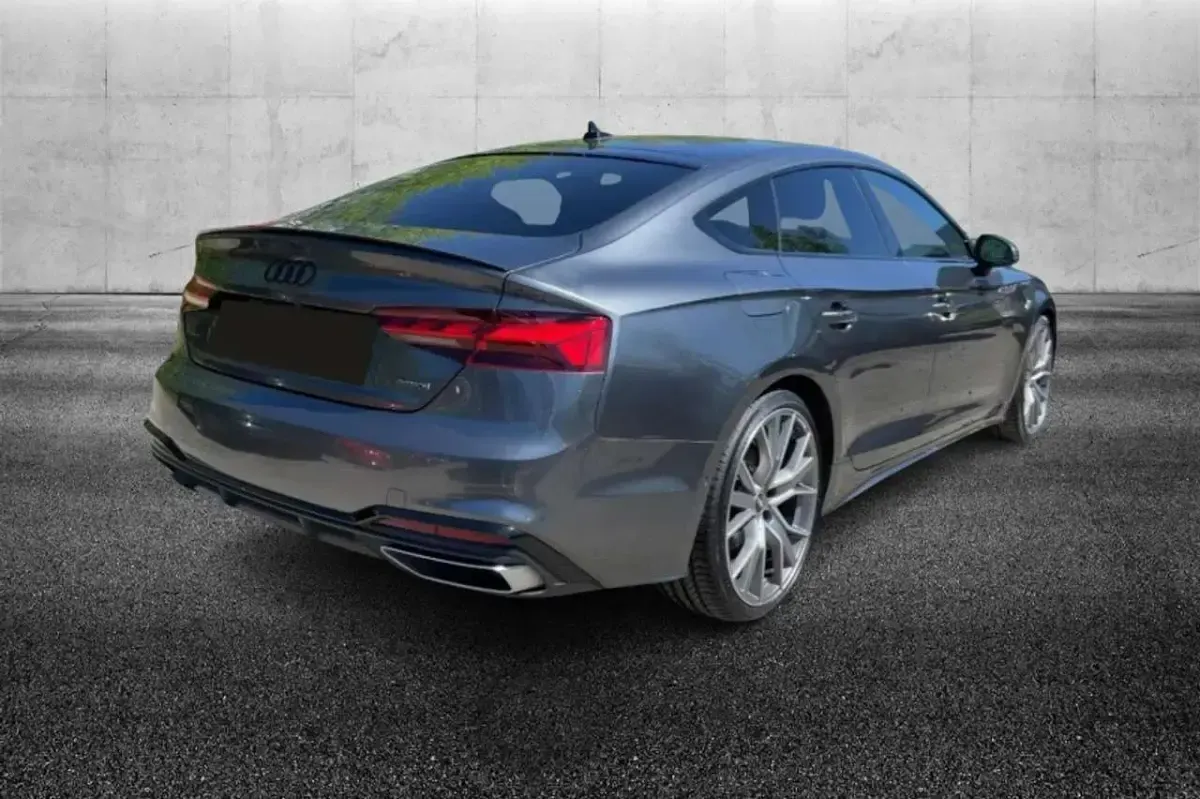 Usata Audi A5 S-Line 204 CV (150 kW) 2023 Grigio Coupé