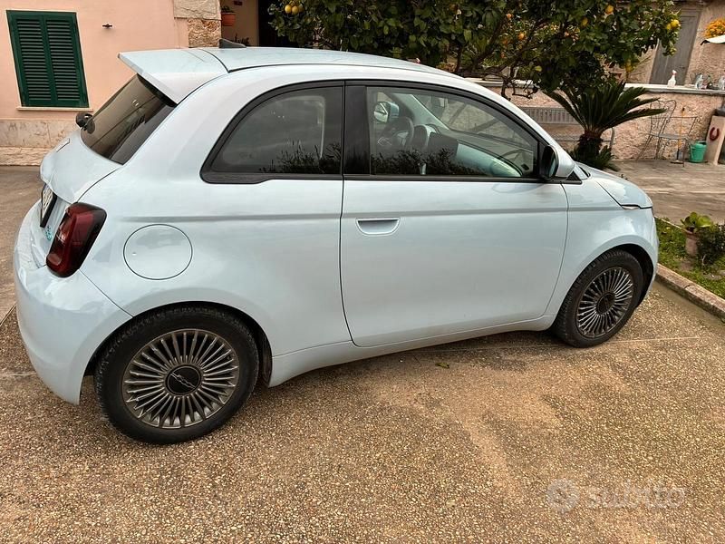 Usata Fiat 500e 86 kW (118 CV) 2021 Utilitaria