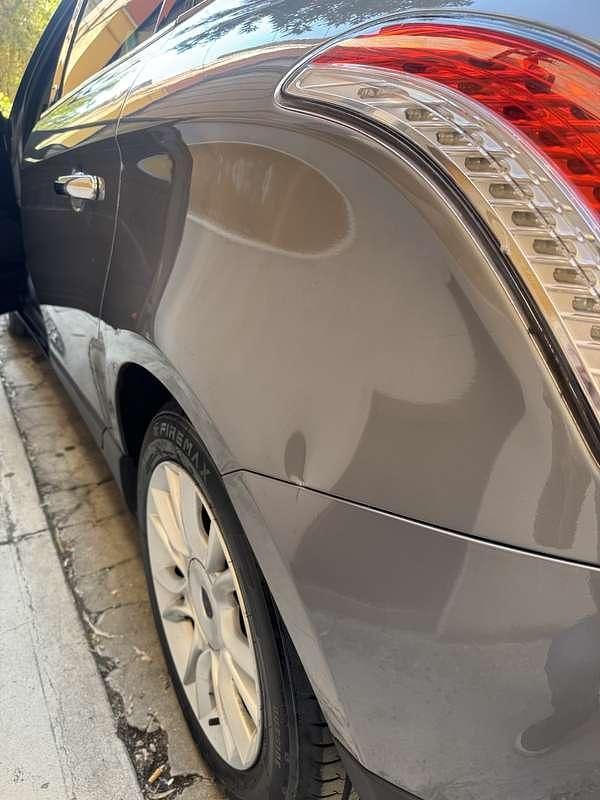 Usata Lancia Delta 120 CV (88 kW) 2010 Grigio Utilitaria