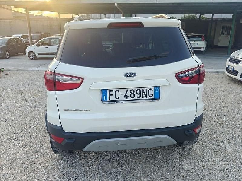 Usata Ford Ecosport 95 CV (69 kW) 2016 Bianco SUV
