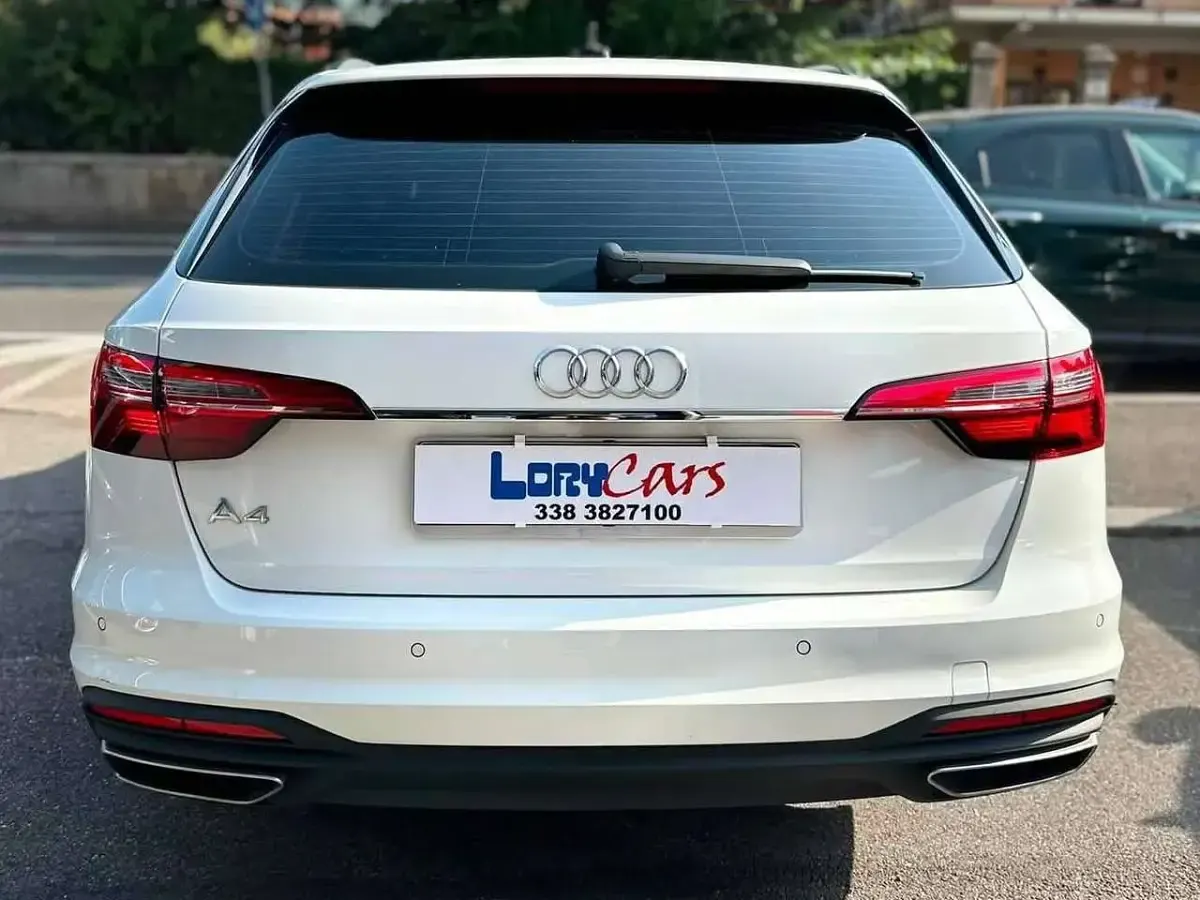 Usata Audi A4 Ambiente 150 CV (110 kW) 2022 Other Station wagon