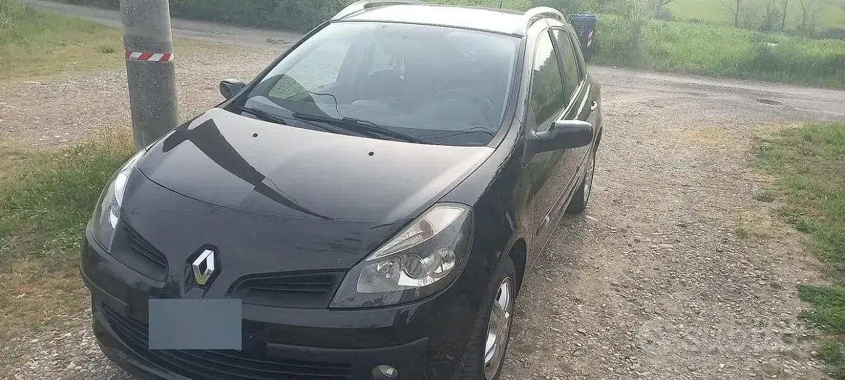 Usata Renault Clio 75 CV (55 kW) 2009 Nero Station wagon