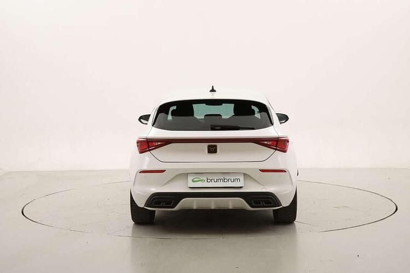 Usata Cupra Leon 150 CV (110 kW) 2024 Bianco Berlina