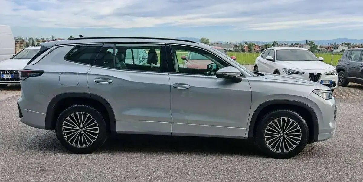 Usata VW Tayron Edition 150 CV (110 kW) 2025 Argento SUV