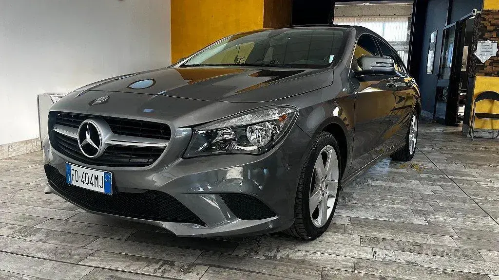 Usata Mercedes CLA180 Executive 109 CV (80 kW) 2016 Coupé