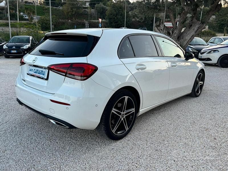 Usata Mercedes A180 Premium 115 CV (84 kW) 2021 Bianco Berlina