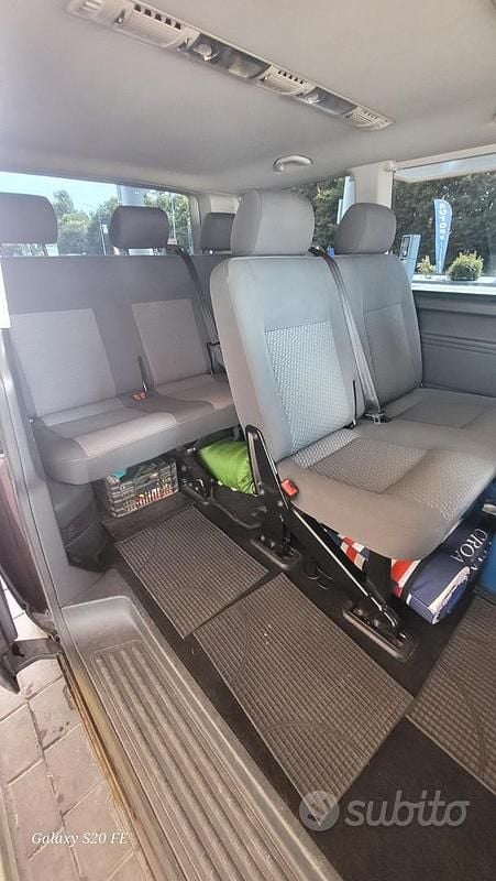 Usata VW Caravelle 180 CV (132 kW) 2013 Marrone Monovolume