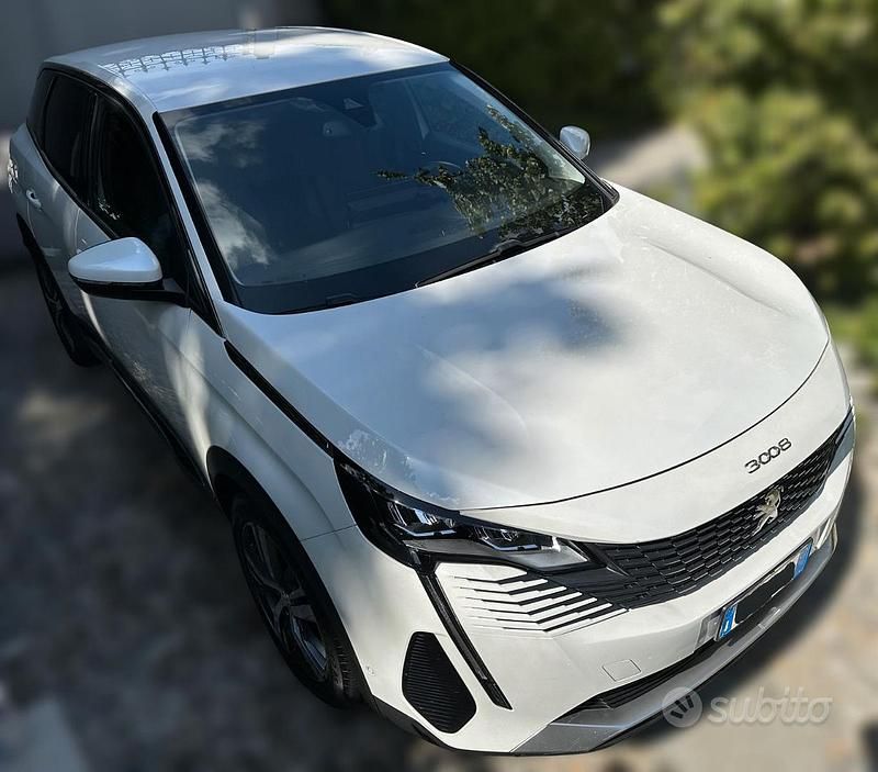 Usata Peugeot 3008 Allure 131 CV (96 kW) 2021 Bianco SUV