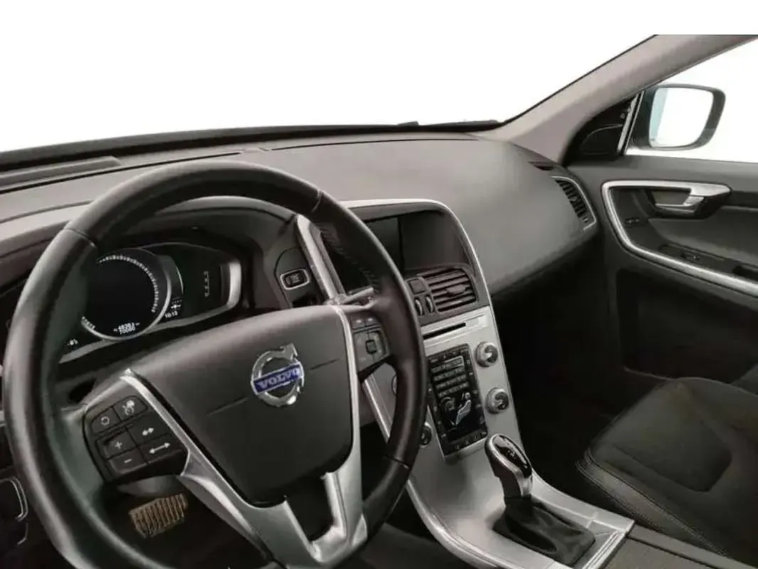 Usata Volvo XC60 Business Edition 190 CV (139 kW) 2017 Nero SUV