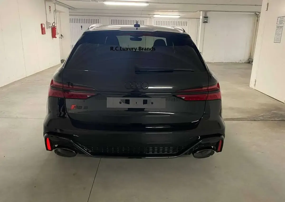 Usata Audi RS6 Ambiente 600 CV (441 kW) 2022 Mythos Station wagon