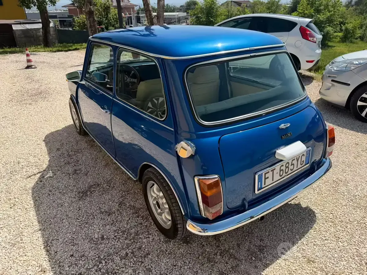 Usata Austin Mini 44 CV (32 kW) 1983 Blu Berlina