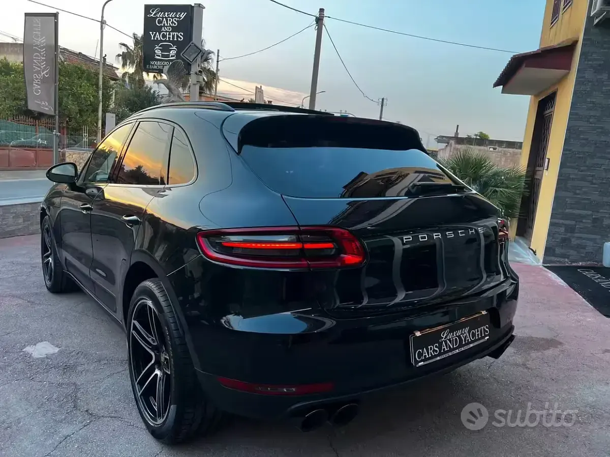 Usata Porsche Macan 250 CV (183 kW) 2015 Nero SUV