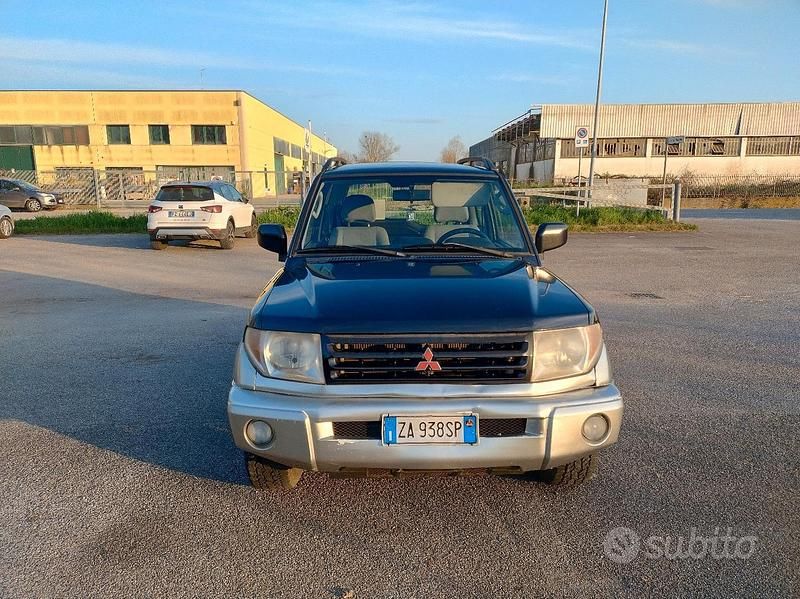 Usata Mitsubishi Pajero 114 CV (83 kW) 2003 SUV