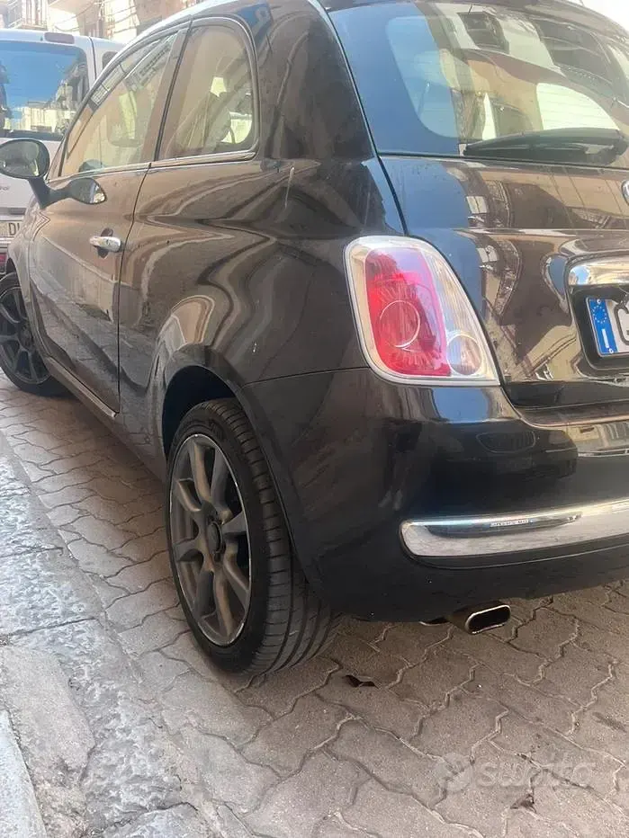 Usata Fiat 500 Lounge 95 CV (69 kW) 2011 Nero Berlina