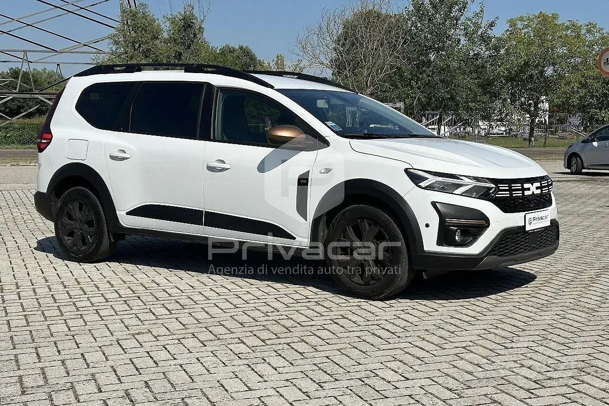 Usata Dacia Jogger Extreme 101 CV (74 kW) 2024 Bianco Monovolume