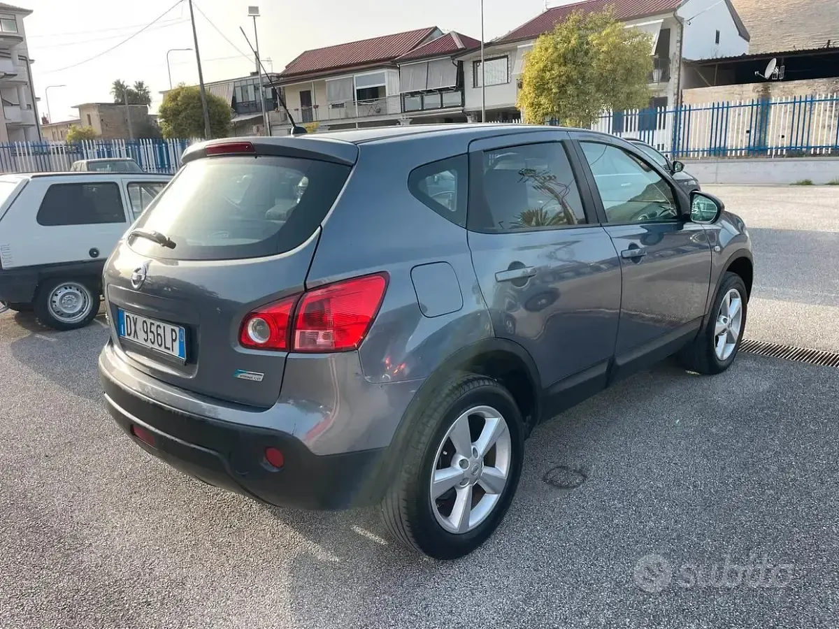 Usata Nissan Qashqai Acenta 103 CV (75 kW) 2009 Bluazzurro SUV