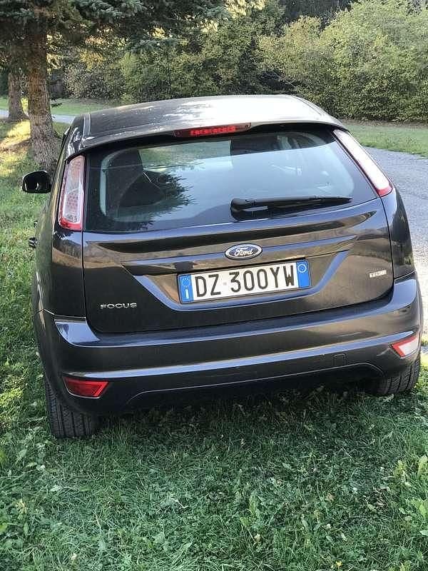Usata Ford Focus 110 CV (80 kW) 2010 Berlina