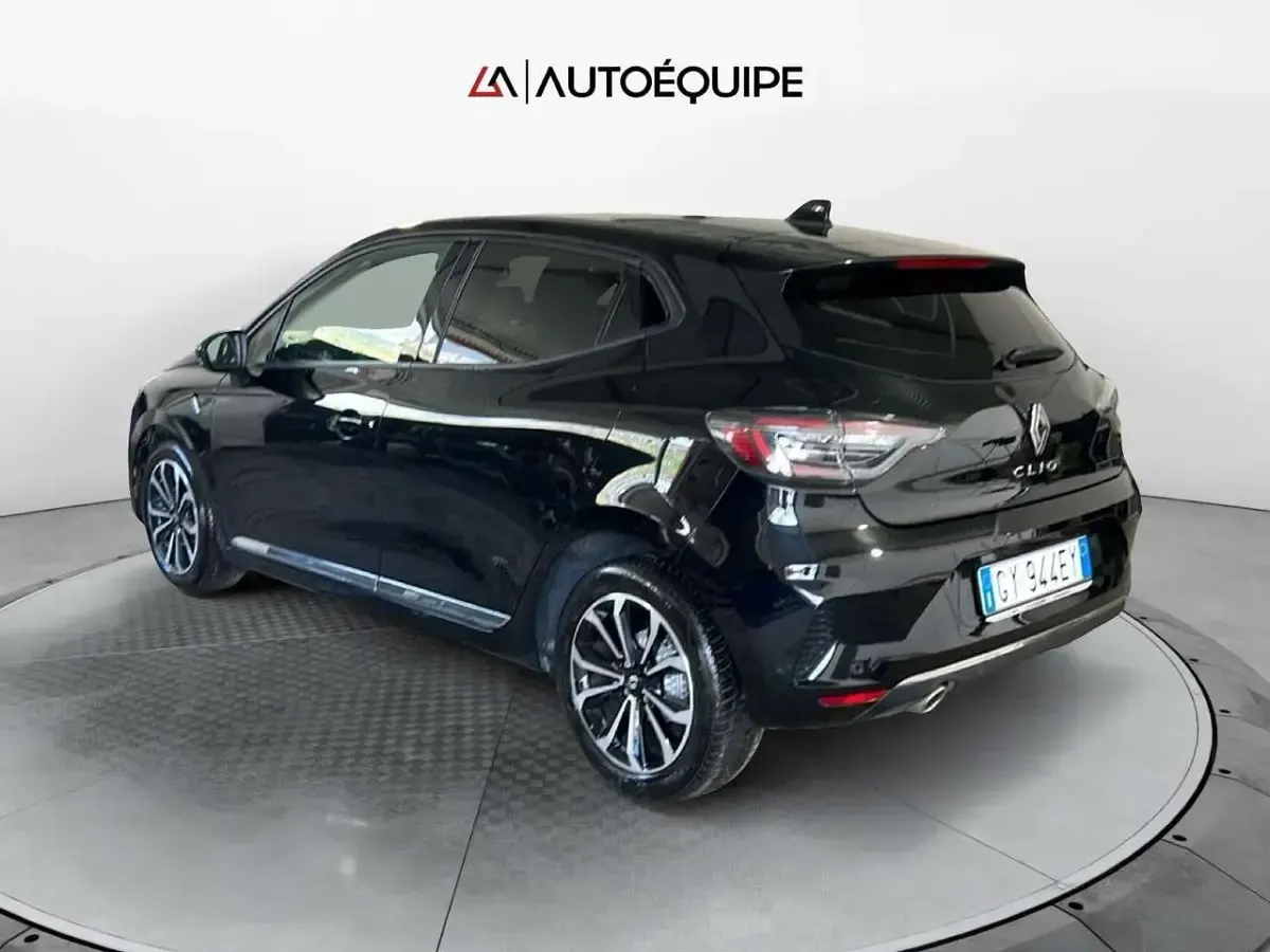 Usata Renault Clio V Techno 91 CV (66 kW) 2025 Nero Berlina