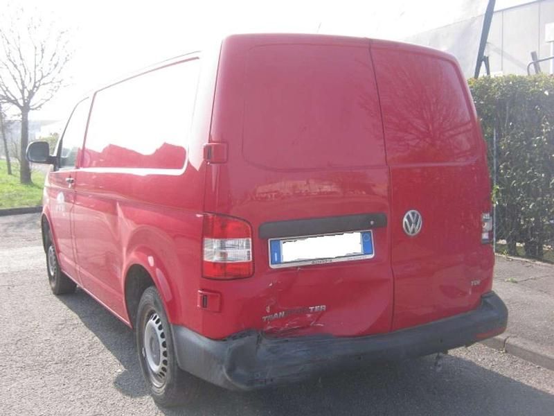 Usata VW Transporter 102 CV (75 kW) 2015 Rosso Furgone