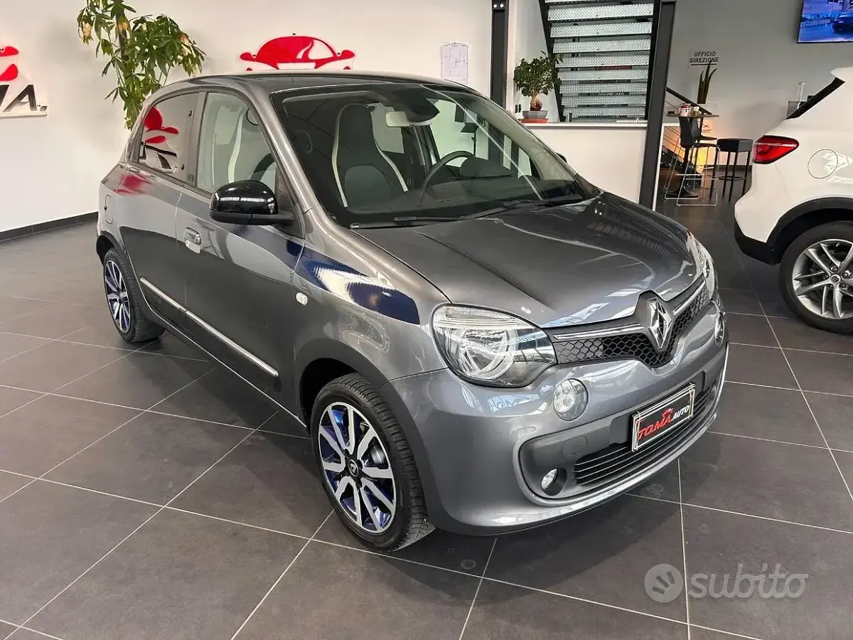 Usata Renault Twingo Intens 69 CV (50 kW) 2016 Grigio Utilitaria